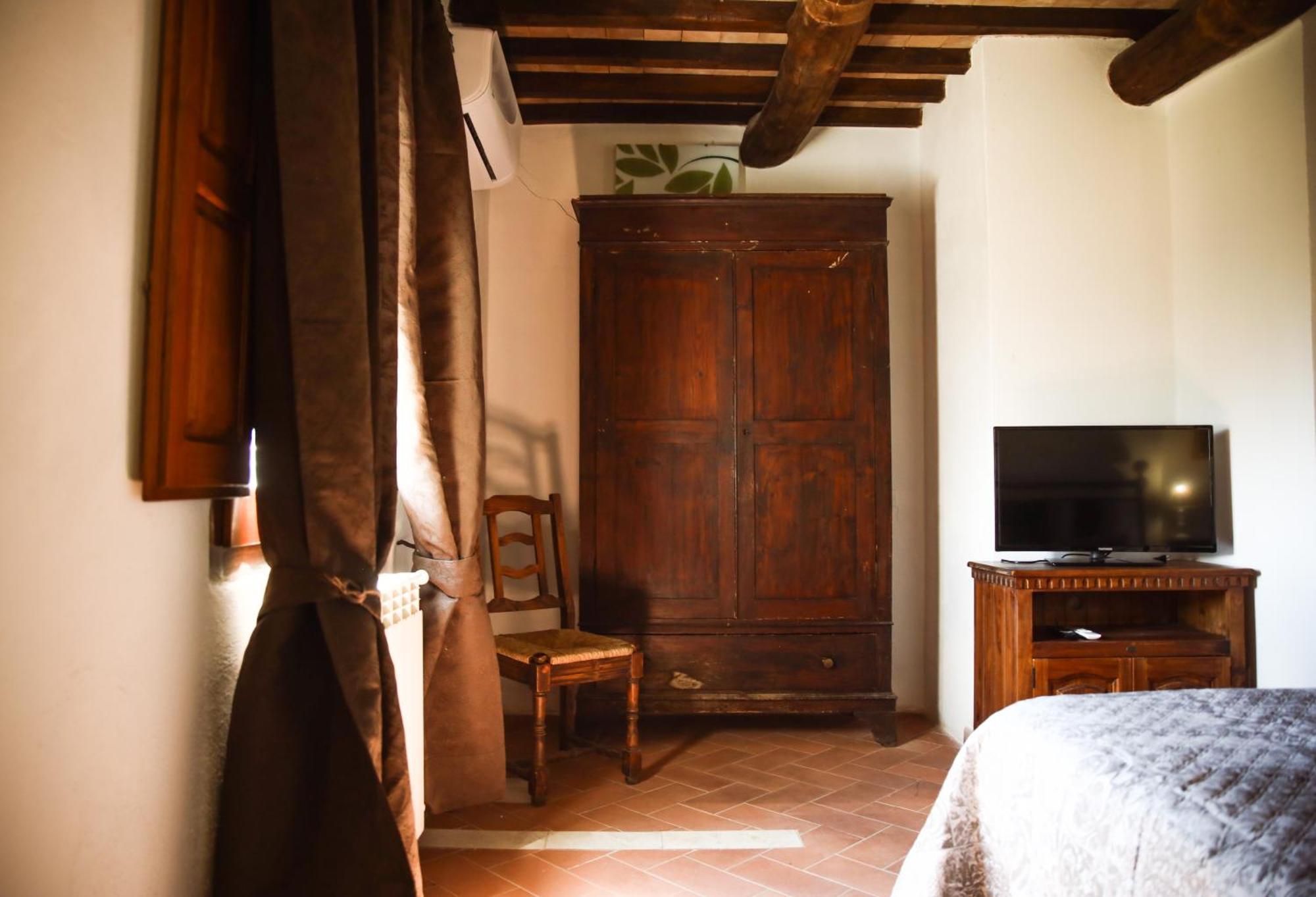 Гостевой дом Country House Poggio Aione Catabbio Экстерьер фото